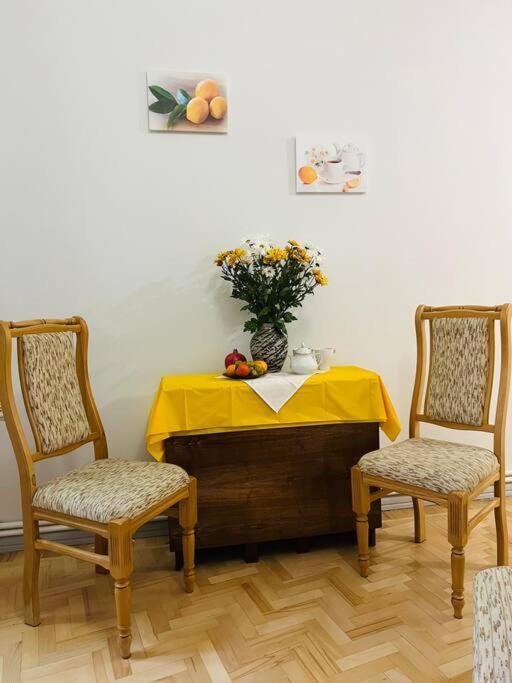 Spacious 2 Bedrooms In The Center Of Erivan Exterior foto