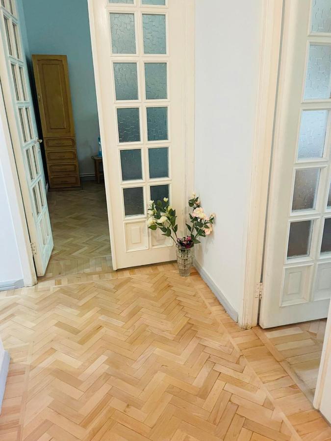 Spacious 2 Bedrooms In The Center Of Erivan Exterior foto