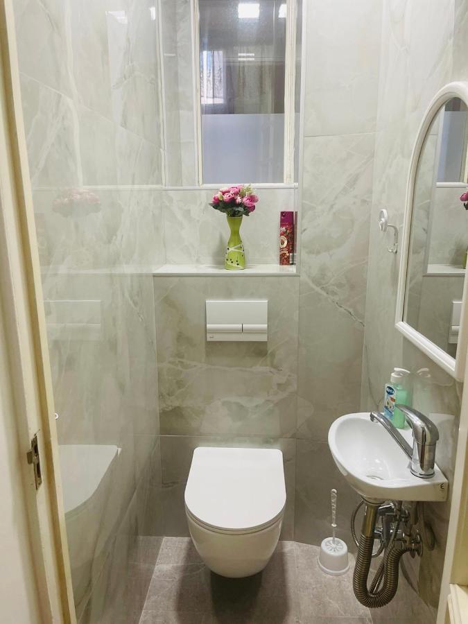 Spacious 2 Bedrooms In The Center Of Erivan Exterior foto
